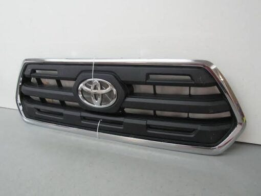 Tayota Tacoma front grille 2016